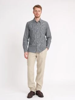 New York Special Shirt Lea Navy -Men's Fashion-Oliver Spencer ModelOSMS200dNewYorkSpecialShirtLEA01NAVLeaNavy Softness