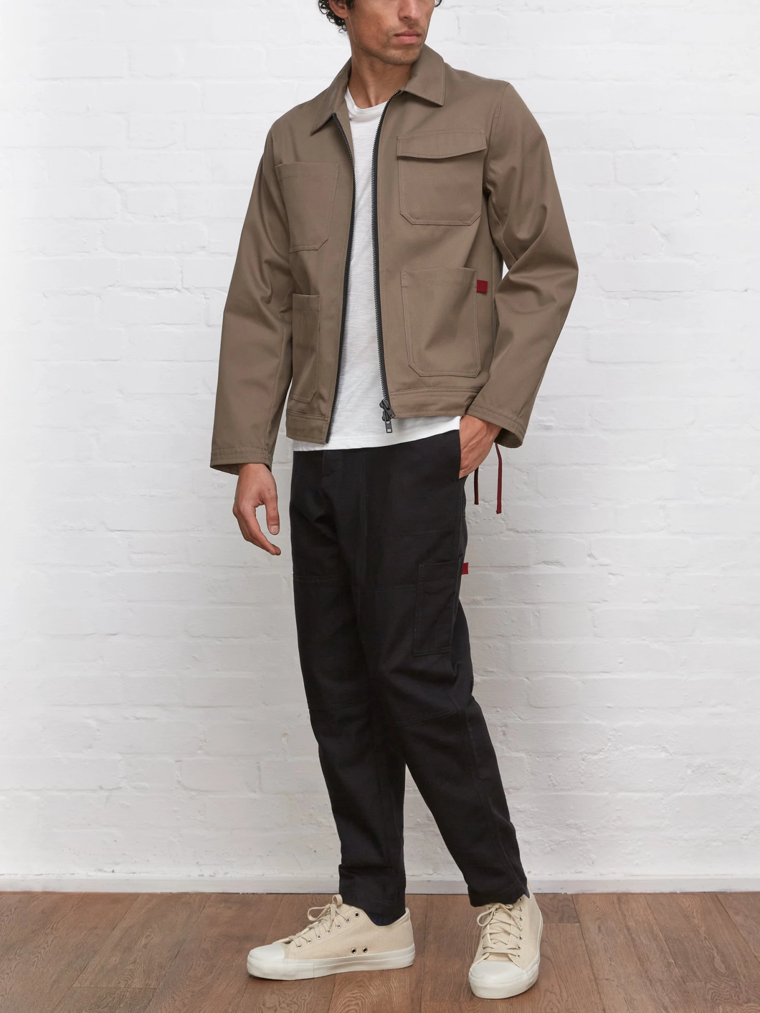 Oliver Spencer X Niwaki Hortus Gardening Jacket Scafell Khaki 4 Oliver Spencer X Niwaki Hortus Gardening Jacket Scafell Khaki - Image 2